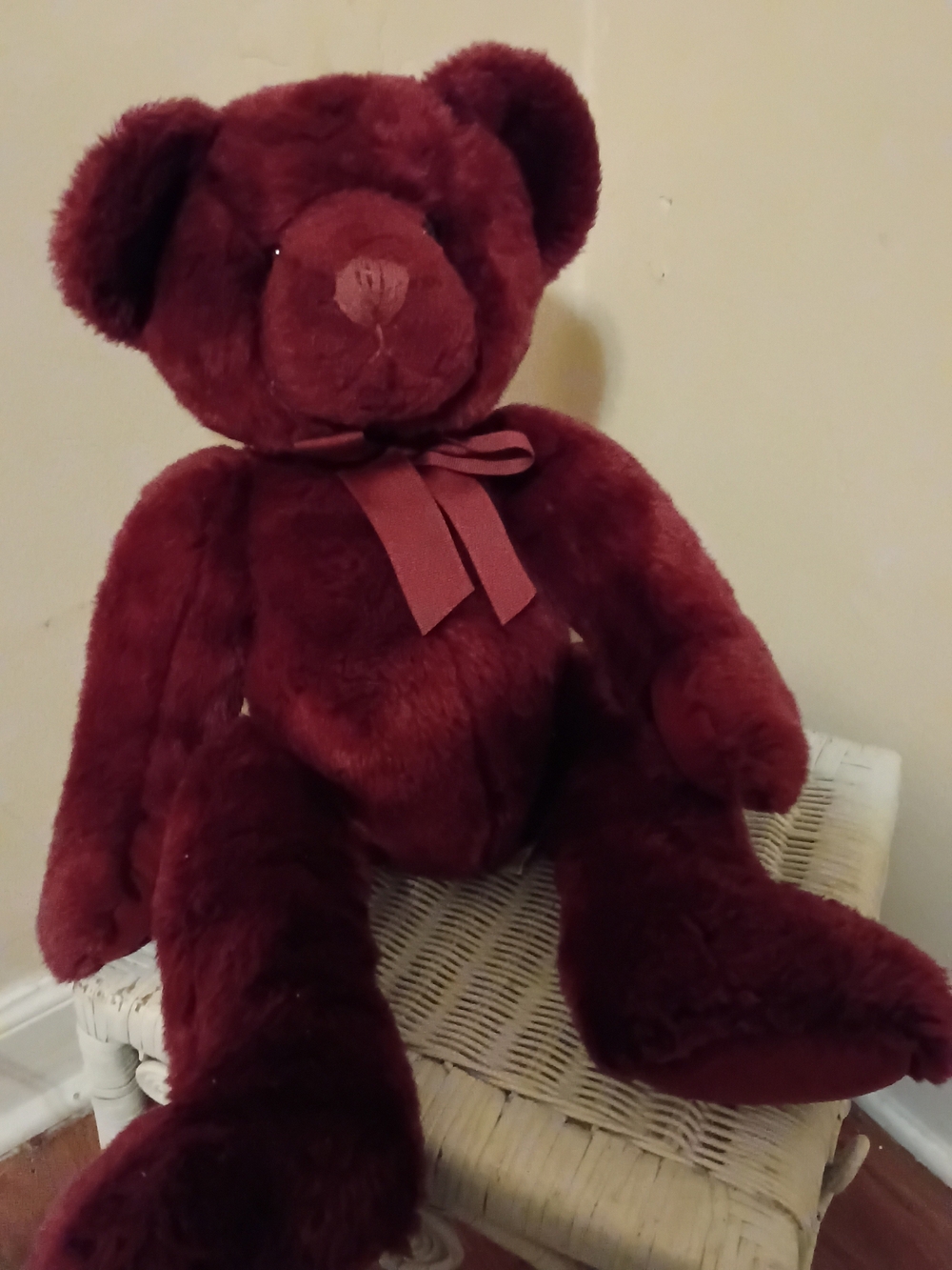 Vintage Russ Berrie Rhapsody Teddy Bear Burgundy Crimson Red Plush Ribbon